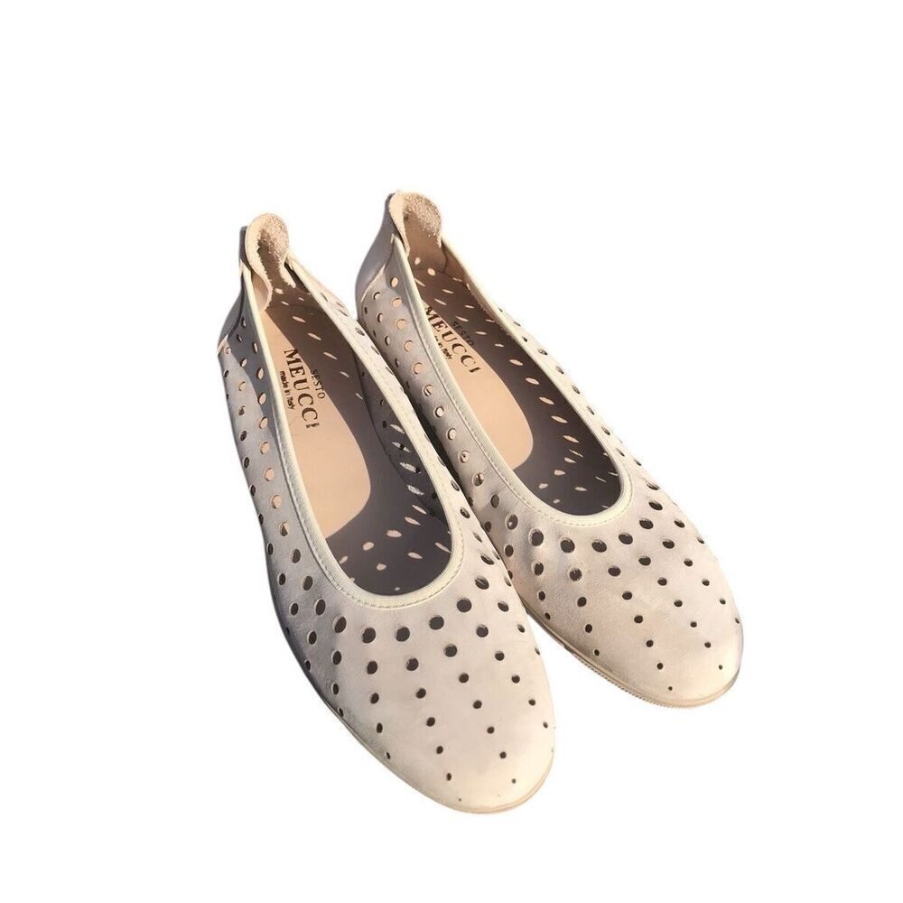 ✨Sesto Meucci Dova Perforated Leather Comfort Ballet Sz 9 Flats✨